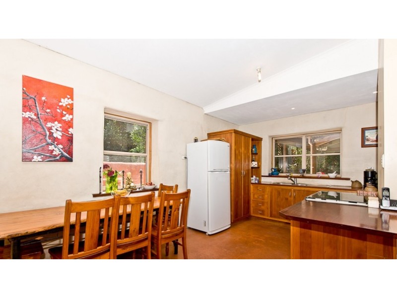 32 Masseys Creek Court, Cedar Creek QLD 4520