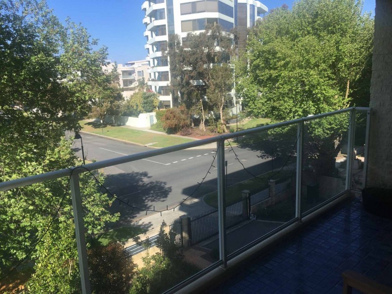 10/27 Mill Point Road, South Perth WA 6151