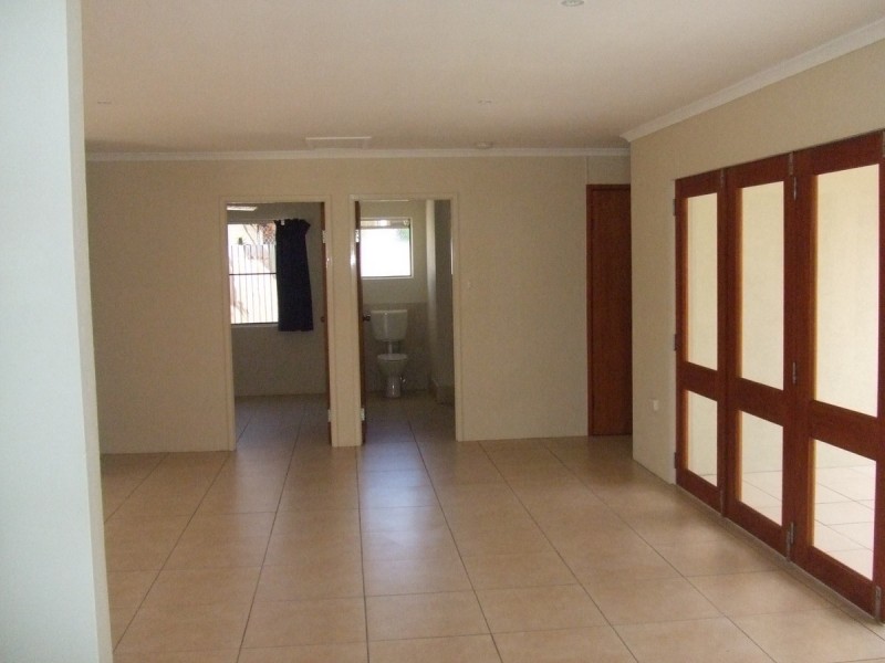 1 Hobson Drive, Brinsmead QLD 4870