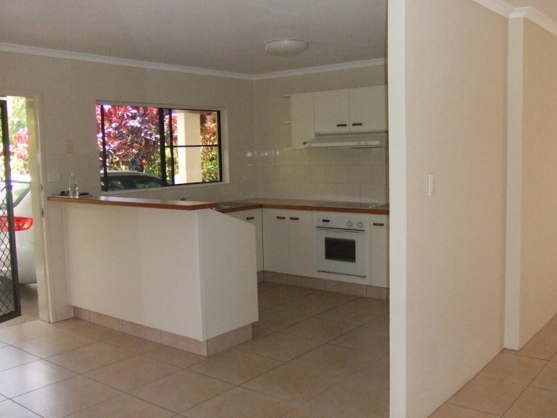 1 Hobson Drive, Brinsmead QLD 4870