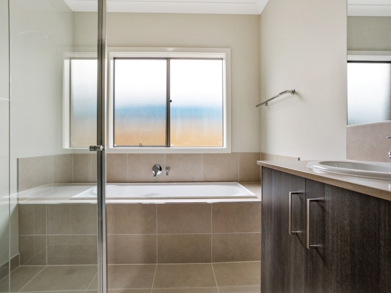 5 Oxbow Street, Mickleham VIC 3064