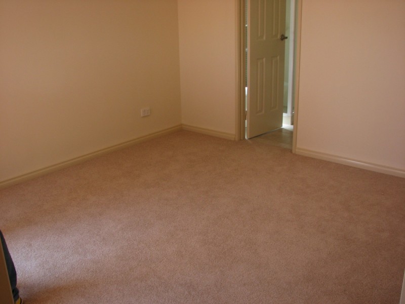 2/39 Tindal Avenue, Yangebup WA 6164