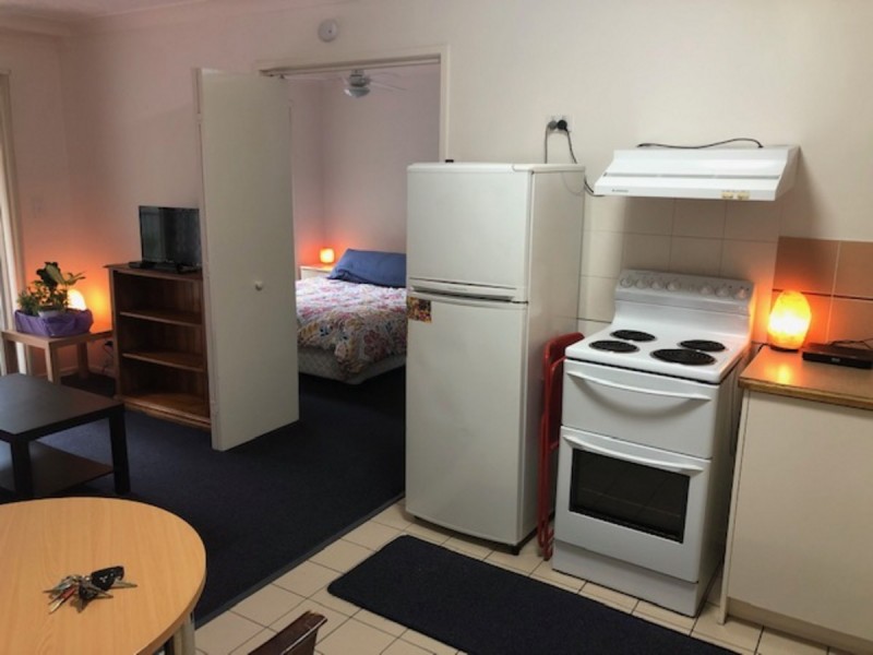 2/63 Queen Street, Southport QLD 4215