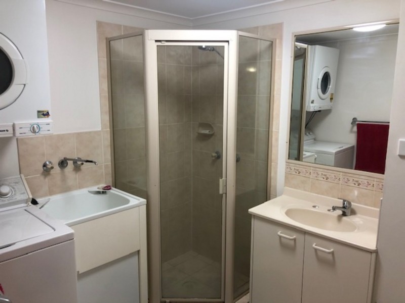 2/63 Queen Street, Southport QLD 4215