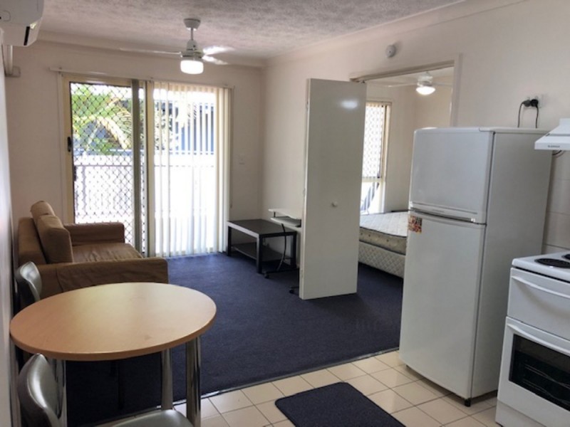 2/63 Queen Street, Southport QLD 4215