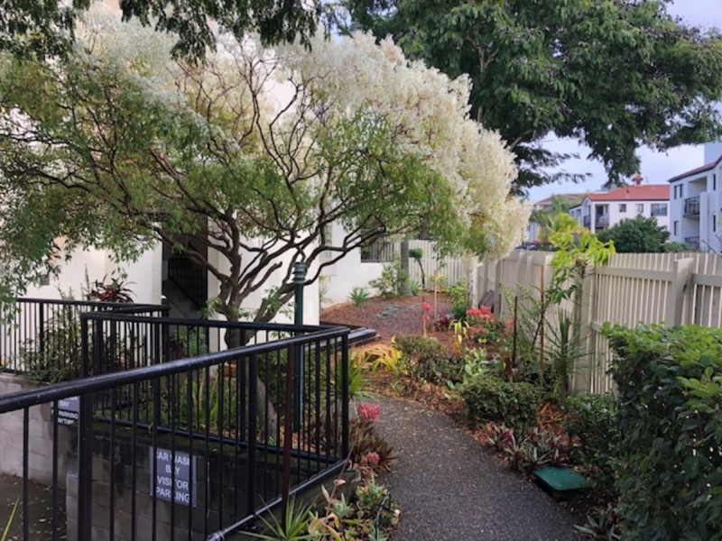 2/63 Queen Street, Southport QLD 4215