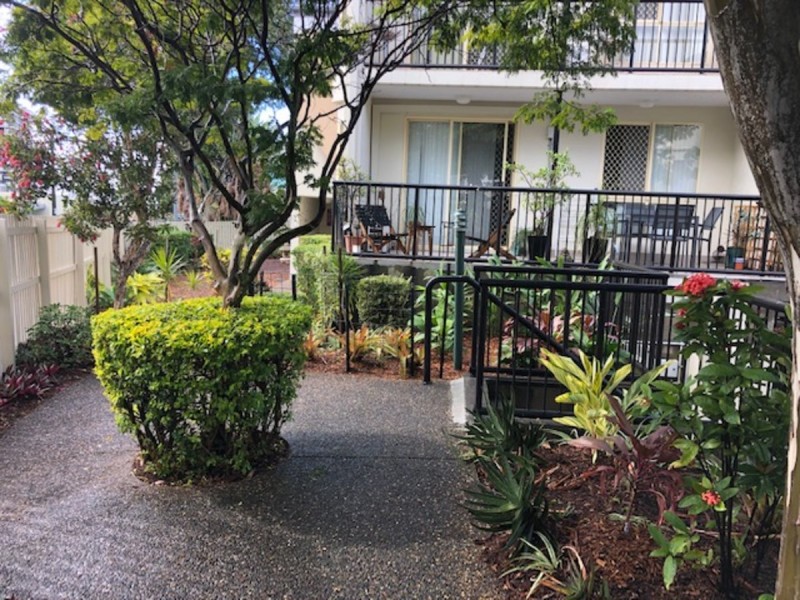 2/63 Queen Street, Southport QLD 4215