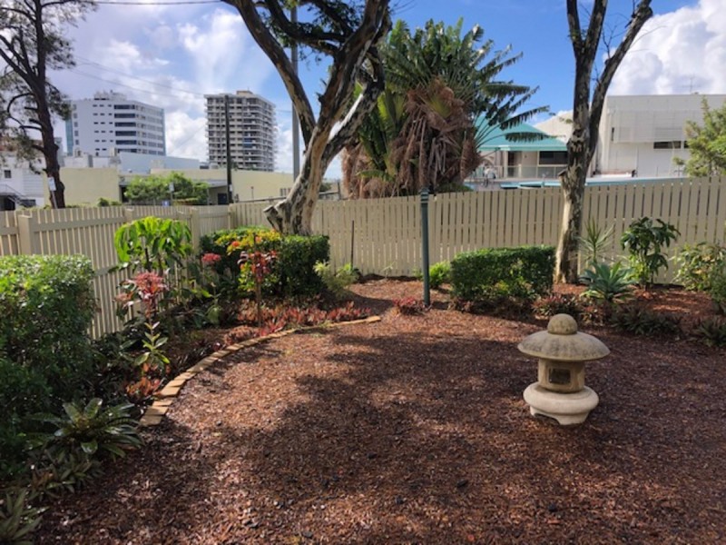 2/63 Queen Street, Southport QLD 4215