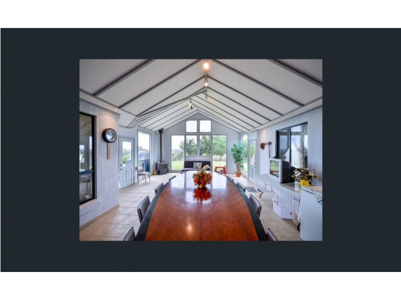 1285 Menangle Road, Razorback NSW 2571