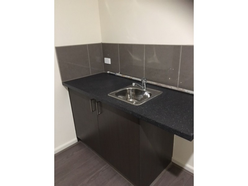 1/4 Stewart Road, Oakleigh East VIC 3166