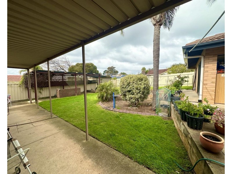 20 Alexander Crescent, Christie Downs SA 5164