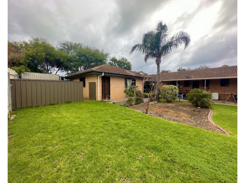 20 Alexander Crescent, Christie Downs SA 5164