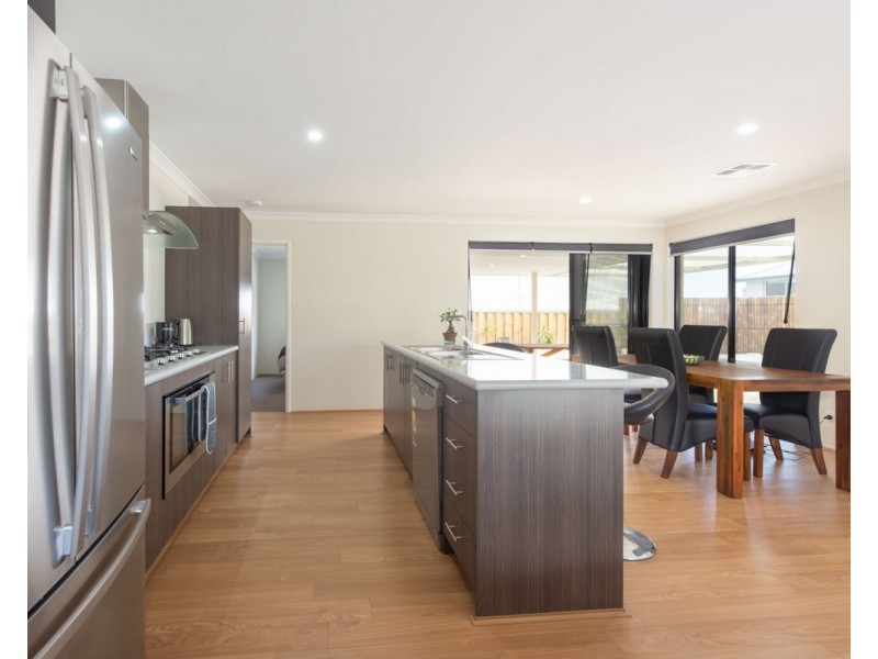 117A Hope Street, White Gum Valley WA 6162