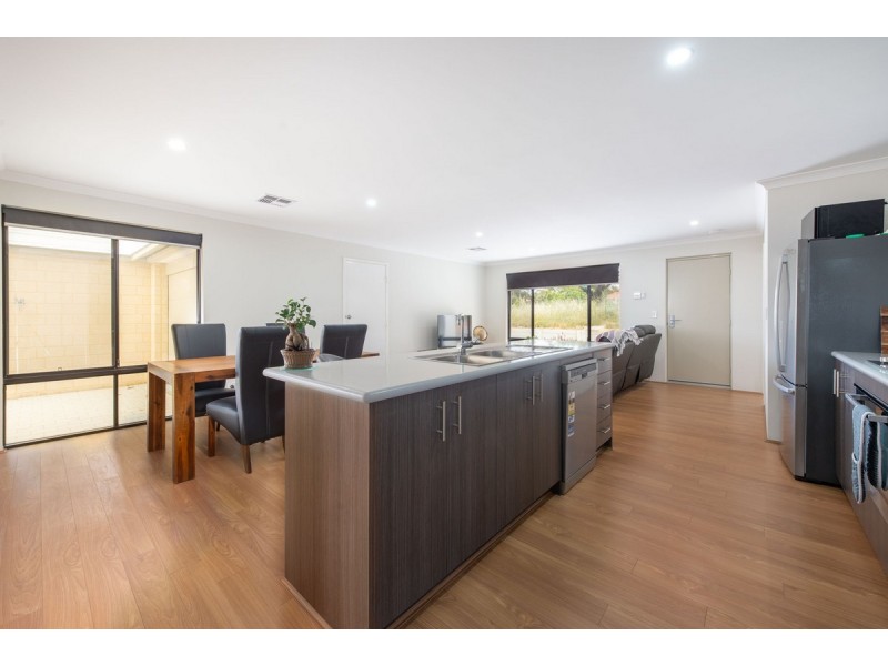 117A Hope Street, White Gum Valley WA 6162