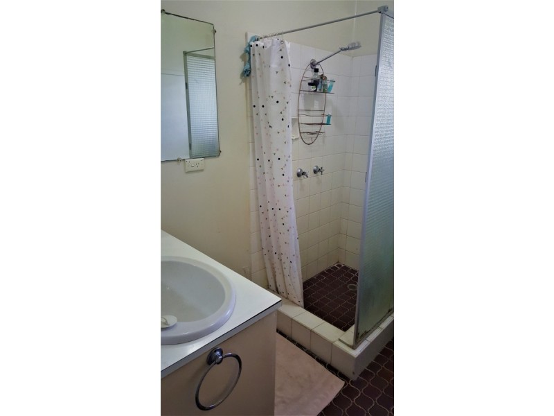 94 Beatrice Street, Taringa QLD 4068