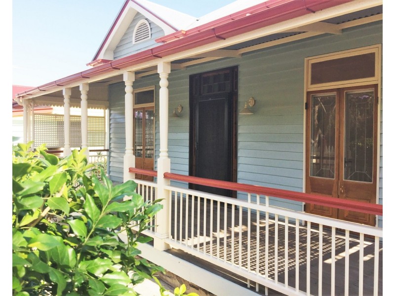 25 Blakeney Street, Highgate Hill QLD 4101