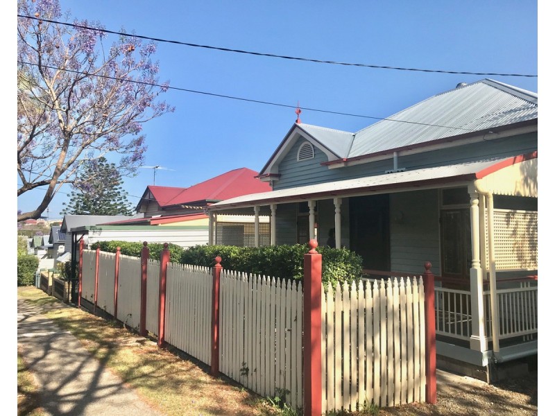 25 Blakeney Street, Highgate Hill QLD 4101