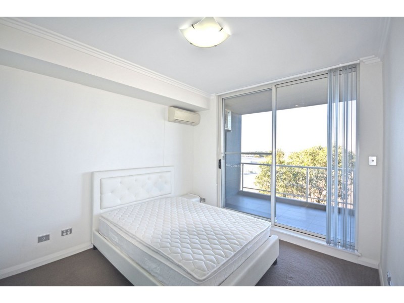 C206/81-86 Courallie Avenue, Homebush West NSW 2140