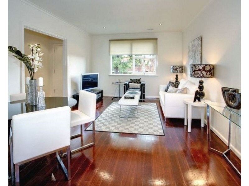 1/20 Dryden Street, Canterbury VIC 3126