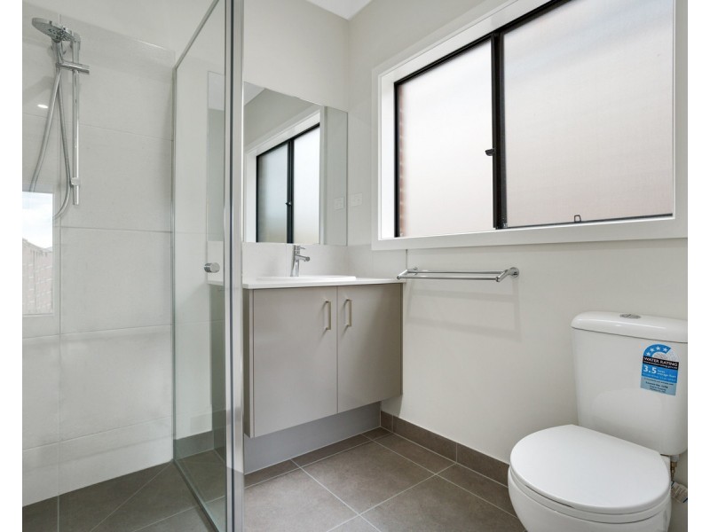 9 Weymouth Circuit, Donnybrook VIC 3064