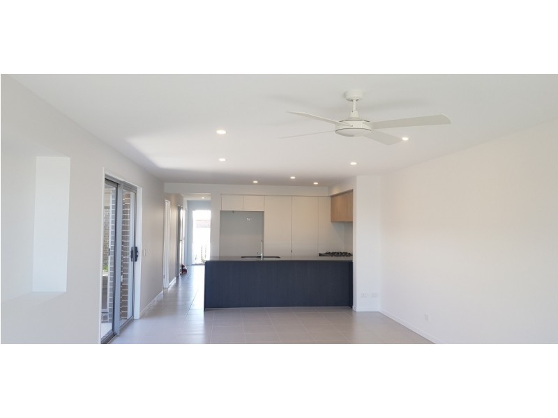 36 Gilvear Crescent, Strathpine QLD 4500