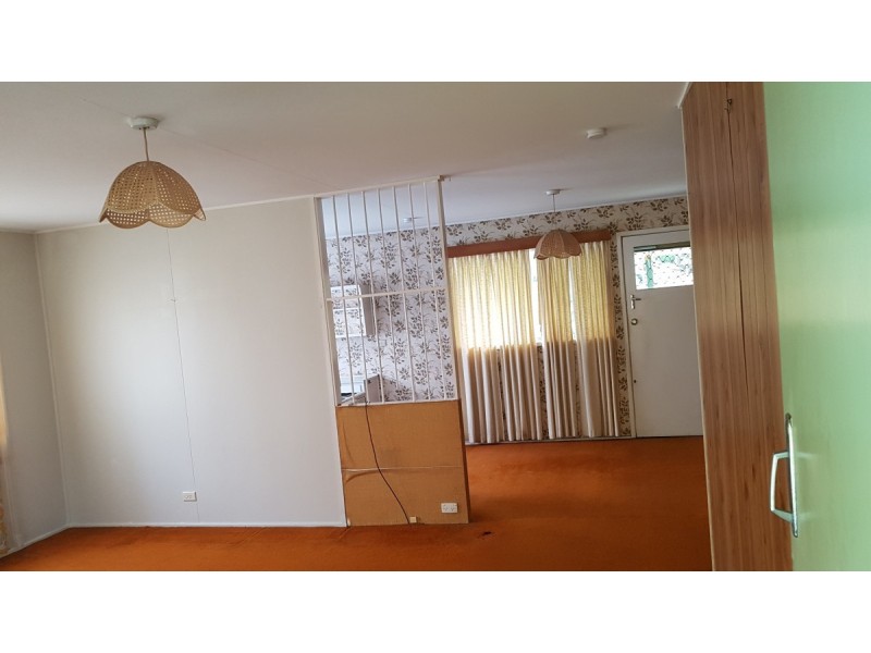 48 Pareena Crescent, Mansfield QLD 4122