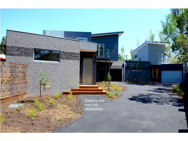 2/2 Old Lower Plenty Road, Viewbank VIC 3084