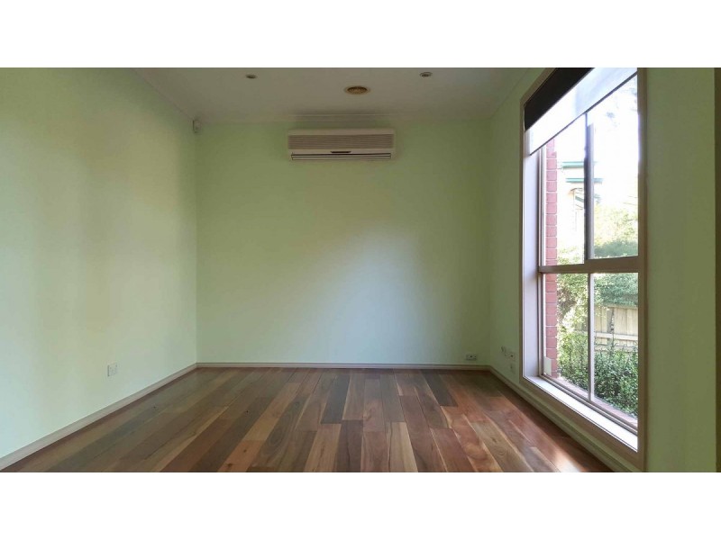1/60 Percy Street, Mitcham VIC 3132