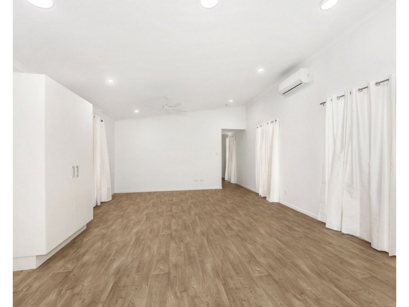 20 Depper Street, Toowong QLD 4066