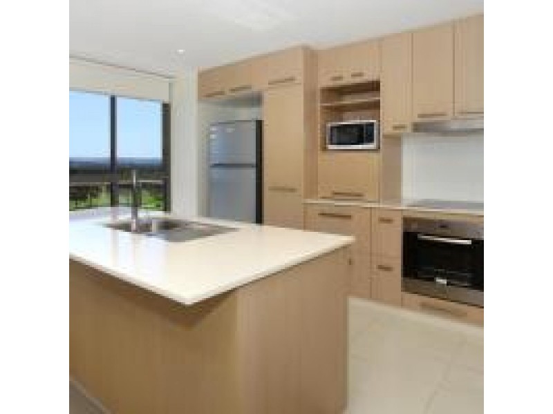 265/135 Lakelands Drive, Merrimac QLD 4226