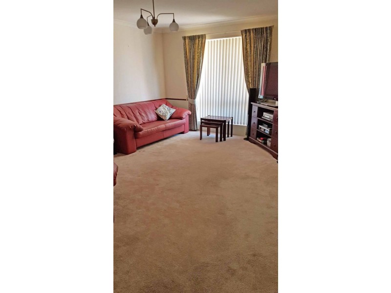 A/19 Cambrian Mall, Alexander Heights WA 6064