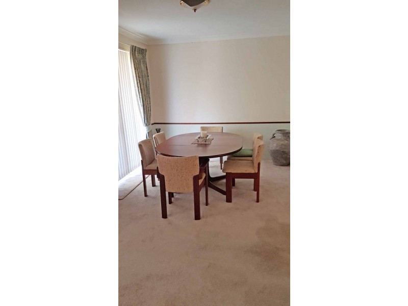 A/19 Cambrian Mall, Alexander Heights WA 6064