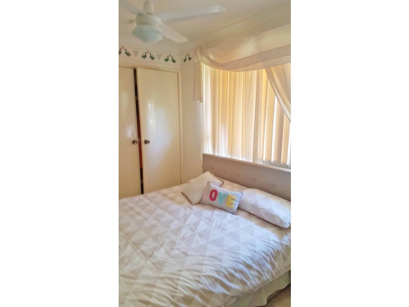 A/19 Cambrian Mall, Alexander Heights WA 6064