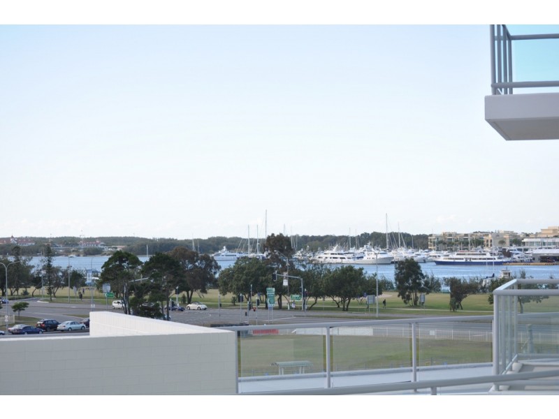 703/1 Como Street, Southport QLD 4215