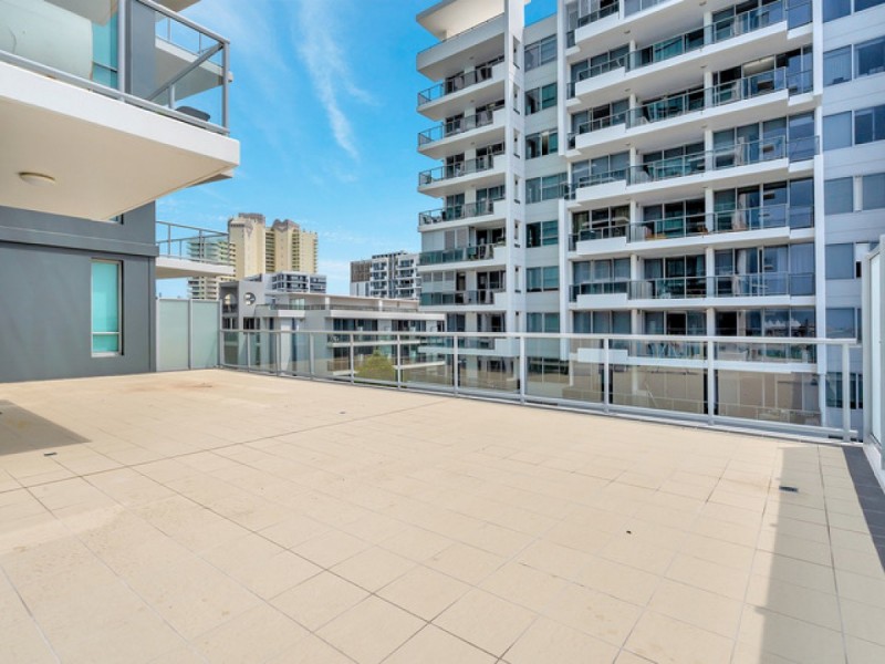 703/1 Como Street, Southport QLD 4215