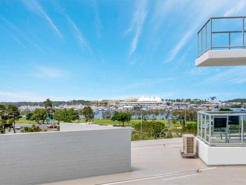 703/1 Como Street, Southport QLD 4215