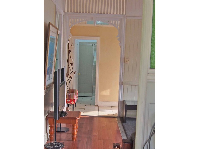 1/1 Peterson Street, Woolloongabba QLD 4102