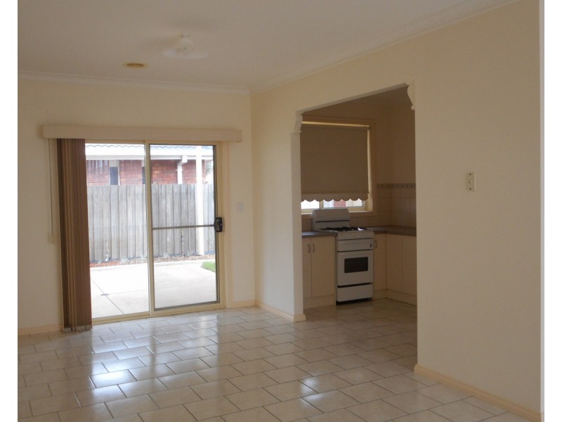 A/3 Blaxland Street, Wyndham Vale VIC 3024