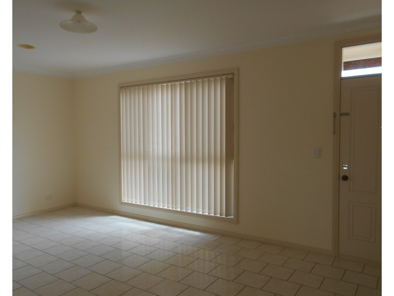 A/3 Blaxland Street, Wyndham Vale VIC 3024