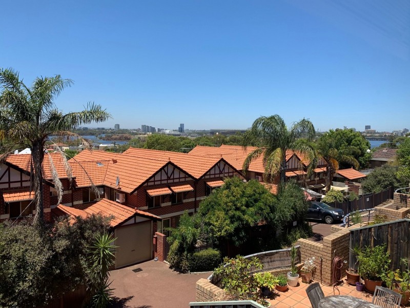 14/5 Conroy Street, Maylands WA 6051