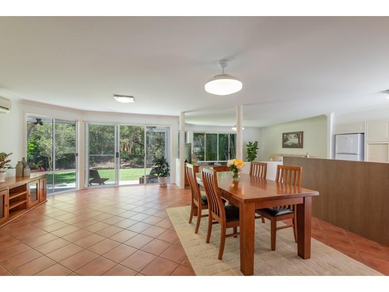 10 Tralee Place, Twin Waters QLD 4564