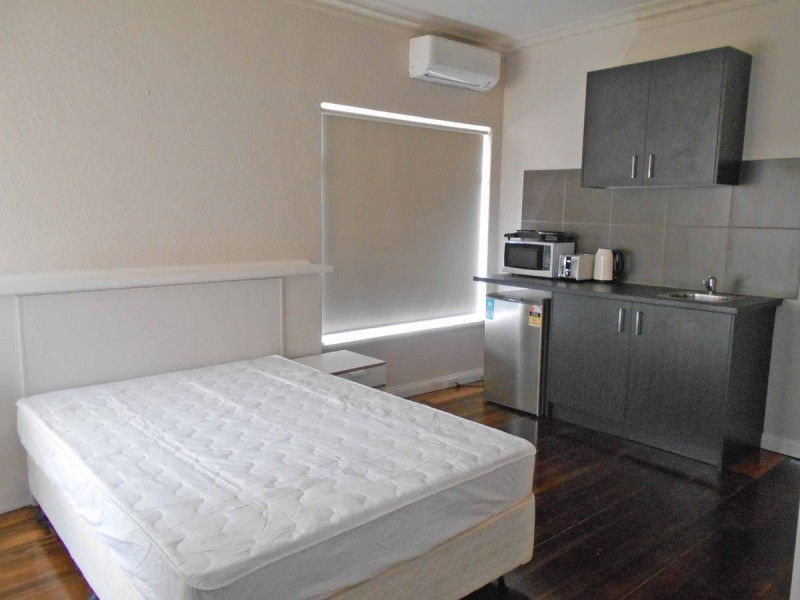 1/30 Charming Street, Hampton East VIC 3188