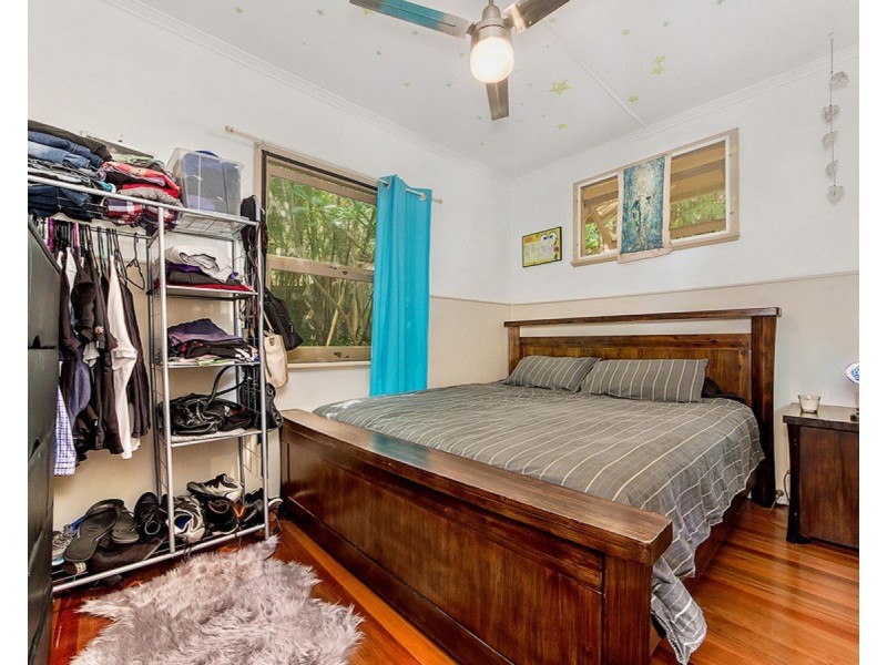 2/70 Hill Avenue, Burleigh Heads QLD 4220