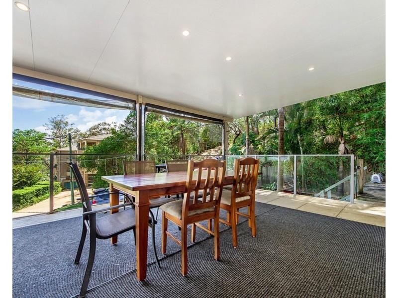 2/70 Hill Avenue, Burleigh Heads QLD 4220