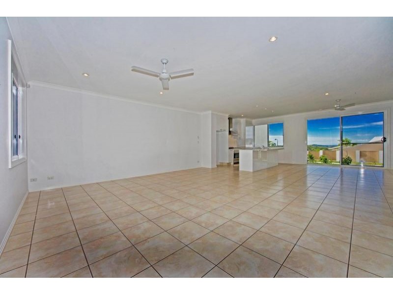 1/23 Willow Tree Drive, Reedy Creek QLD 4227