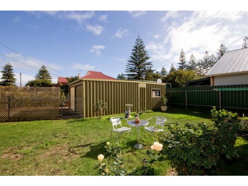 75 East Terrace, Henley Beach SA 5022