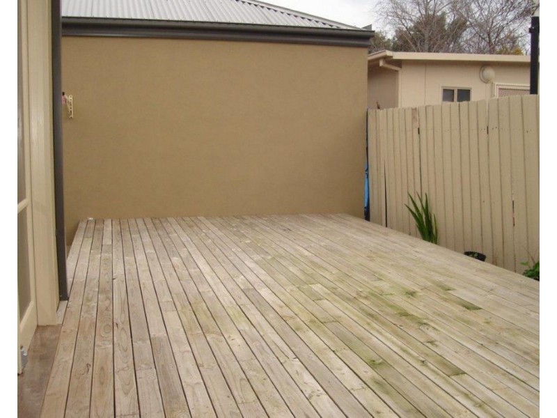 9a McLennan Street, Braybrook VIC 3019