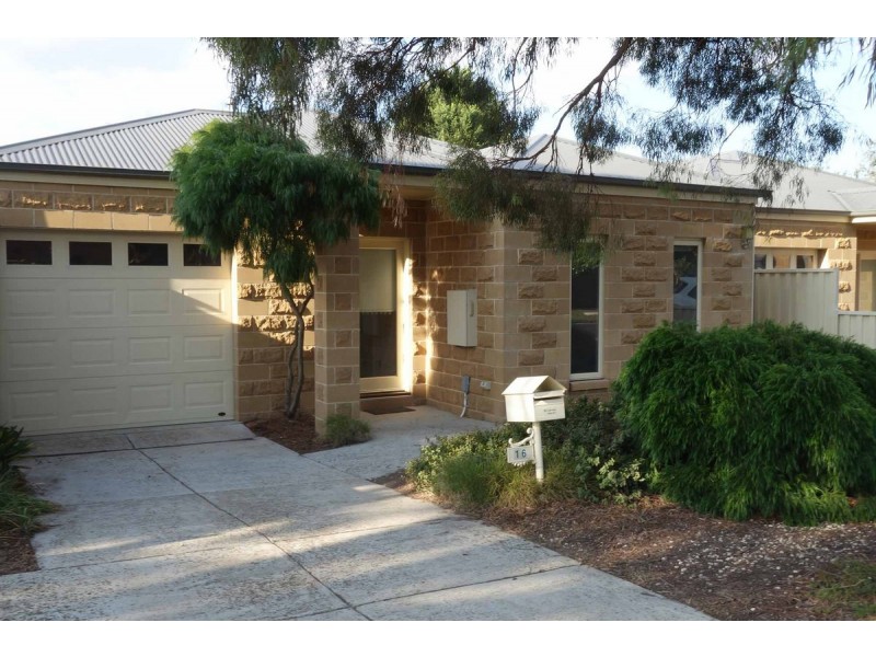 16 Lumsden Street, Kilmore VIC 3764