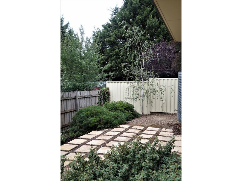 16 Lumsden Street, Kilmore VIC 3764