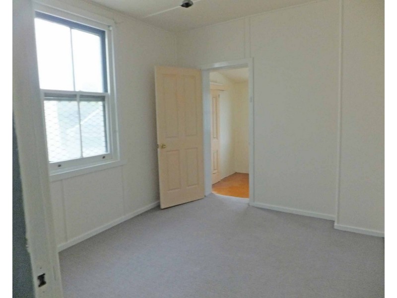 61 Lawson Street, Hamilton NSW 2303